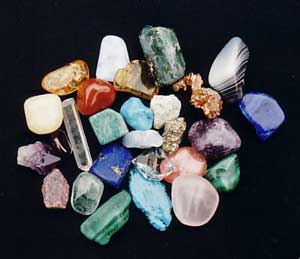 Different crystal formations and colors